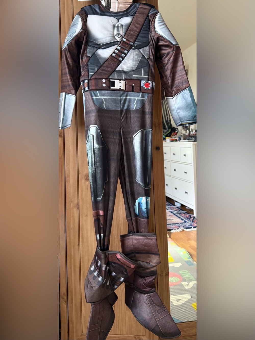 STAR WARS THE MANDALORIAN KIDS COSTUME size L (10-12)